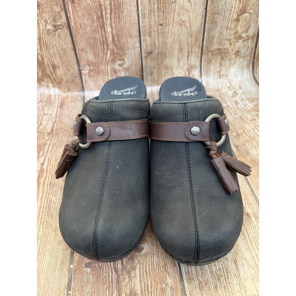 DANSKO LEANNE WOMENS BLACK LEATHER CLOG MULE TASSEL STRAP SIZE 8.5-9 - Picture 5 of 11